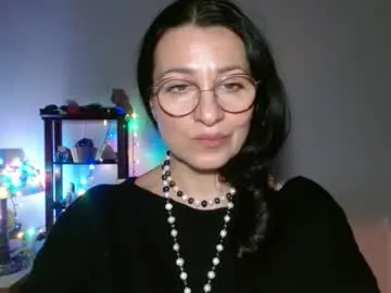 ginaoneon — Goal: Surprise #Mature  #Milf #findom #mistress #femdom - Next Goal: Topless