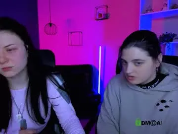 inga_gree — GOAL: Spank ass [28 tokens remaining] Welcome to my room! #tease #bigass #pvt #bigboobs #sexy