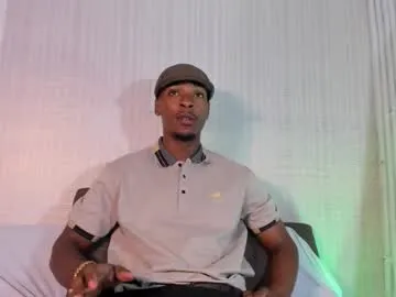 itanxfor — Caress my dick (close) [10 tokens left] who's playing with me today?  #straight #muscle #daddy #feet #monstercock