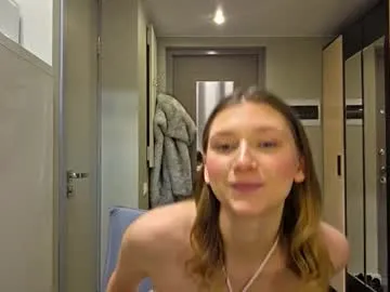 jackp0t__ — body tour #nonude #flexible #findom #smalltits #c2c [16 tokens remaining]