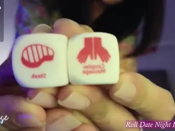 jadedmuse — chilling, getting naked  // GOAL: Take off my panties [9 tokens left] #tease #brunette #natural #milf #lovense