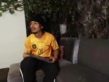 jordan_love7 — GOAL: CUM SHOW [540 tokens remaining] Welcome to my room! #latino #findom #bbc #smoke #ebony