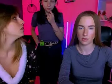 jose_fairy — GOAL: doggy pose [50 tokens remaining] Welcome to my room! #anal #sph #lovense #legs #mistress