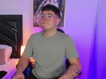 joseph_connor0 — GOAL: SHORTS OFF [39 tokens remaining] Welcome to my room! #new #young #bigass #cute #chubby