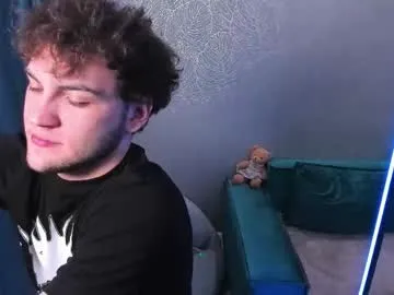 kolyakayne — GOAL: SHAKE&SLAP NAKED ASS [111 tokens remaining] help me to cum in pvt! #gay #uncut #shaved #bigcock #new