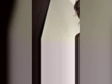 krazyred1027 — #prvtshow #redhead #alltipsappreciated #lovely