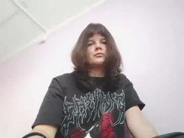 krystasoman — Goal:  Squeeze my boobs closely Call me Kate! #18 I'm here #new #skinny #cute #bigass [0 tokens remaining]