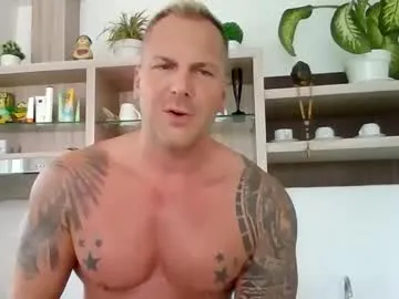 leoboyf4f — Welcome in my tropical room. Please bring good energy and positive vibes to my room, show some love, pvts, tips are greatly appreciated  - #muscle #master #feet #cum #bigcock [4999 tokens remaining]