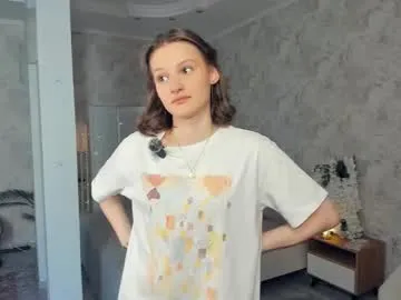 lesigrace — (Show Outfit )  First days on your platform! I'm Sanem! good to see everyone, hope it's fun :) #teen #18 #new #cute #natural [25 tokens remaining]