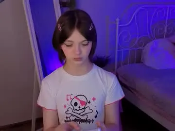 letoria_notley — spank yourself red #trans #18 #teen #young #feet [64 tokens remaining]