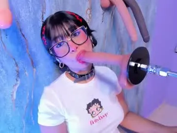 linda_sofi__ — GOAL: Spank my Tits X 6  [199 tokens remaining] Damages my young throat and fill with your CUM + Drink milk + Win COntrol + milk volcano  #saliva  #milk  #nasty #fuckmachine #deepthroat