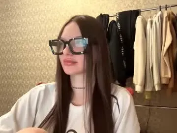 lucykobylarczyk — Freechat on Chaturbate