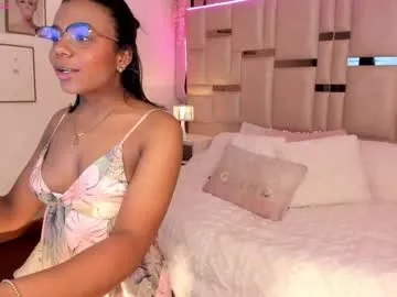 madii_lenon — GOAL: lush + fuck machine [209 tokens remaining] PVT open!! come and take control of my toys #lovense #squirting #bigboobs #anal #french