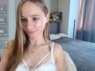 madlen_new — shall we unzip it halfway? #nonude #dirtytalk #cei #findom #femdom [162 tokens remaining]