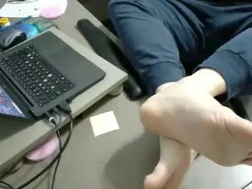 master_thorn — #feet #socks #daddy #findom #bigballs