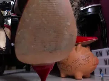 megoddessara — Hey slaves im your #mistress Sara go on ur knees and worship my perfect feet #humiliation #cbt #sph #feetworship