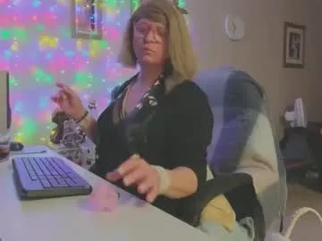 melodyredux_62 — Melodyredux_62's room # CD  # Lesbian  # FT Chastity # Sub  # Only Btm # Couples Plaything # Sad Fat Old Single Girl