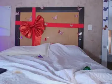 mia_lopez52 — Current Goal: SUCK NIPPLES+BOUNCE TITS at 111 tokens -- Next Goal: NIPPLE HOOKS+OIL TITS -- #hairy #smoke #bigboobs #bignipples  #saggyboobs