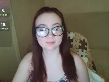 mickywood — topless for 5 minutes #18 #natural #cute #shy #bigboobs [93 tokens remaining]