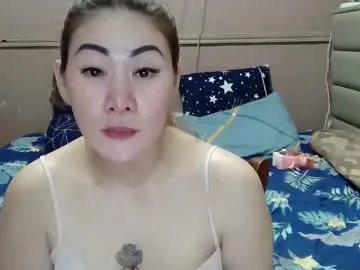miss_zephyr — IM NEW HERE! MAKE ME CUM [824 tokens left] // #mommy #asian #pinay #wifematerial #bigassandtits