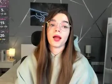 misss_evelyne — put on a dress [40 tokens left] #new #shy #young #skinny #18 #valentinesday