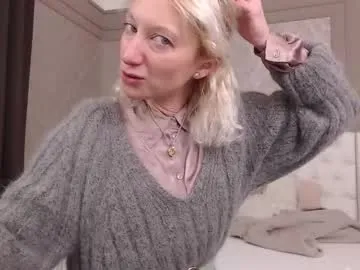 natalie_bitton — Erotic Striptease,hot dildo blowjob &Squirt in glass ,double penetration 88,77,66,111,222,444 1001 levels that get me hotter mood,squirt #french #blonde #british #squirt #classy [2002 tokens remaining]