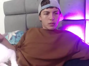 Chaturbate naytonfreeman is Freechat naytonfreeman — Goal: Good day Nayton! #asshole #bigcock #new #skinny #naked - Next Goal: My cock close to the camera