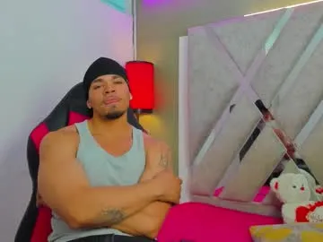 nico_blaze7 — GOAL: show cum [1112 tokens remaining] Welcome to my room! #muscle #findom #latino #bigcock #smoke