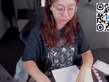 noora_moore — Kiss the camera [10 tokens left] #asian #bigass #18 #feet #nonude