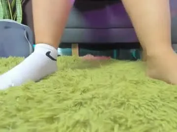 nyalgasai1 — GOAL: Destroy makeup [406 tokens remaining] PVT IS ON! #bigass #deepthroat  #saliva #sph #bbc