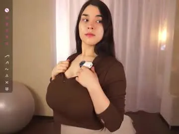 randichaplin — Goal,My boobs bounce every ten tokens. #sweetheart . #bigboobs, #bigass #lovense [39 tokens remaining]