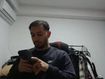 revivedunknown — Missed me?  Gonna cum so much at goal! lets reach 1000 #cum #thickdick #abs #big #straight [1000 tokens remaining]