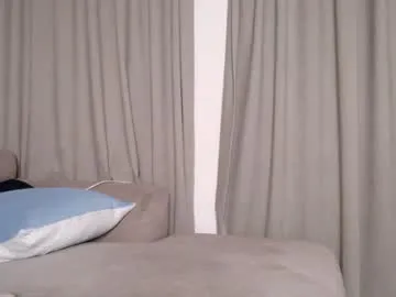 smileyouarehere — Lovense Lush : Device that vibrates longer at your tips and gives me pleasures - Multi-Goal :  11 inch dildo at 188 goals #Lovense