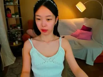 Chaturbate soulharmoonyy is Freechat soulharmoonyy — Goal: posing on heels welcome to my world #nonude #student #asian #brunette #feet #smalltits #dance - Next Goal: sexy dance