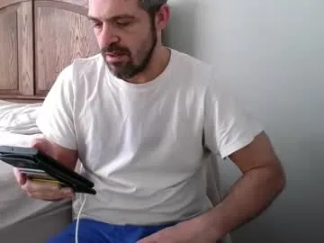 strangeratnight87 — using #lovense buzz and make me #cum at goal check out OF #hairy #ass #daddy [1000 tokens remaining]