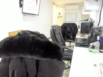 studcb_ — make me happy  [1992 tokens left] My magic numbers, 38, 100, 333 #nonude #bigass #private #office #lovense