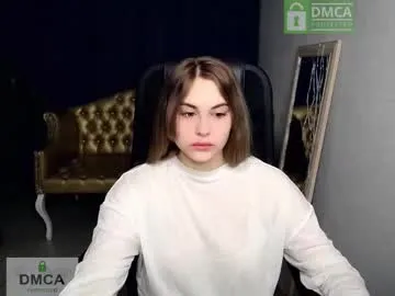 sweet_dreamsss_0 — Support me, darling! I'm new! [100 tokens remaining]