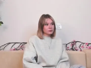 tawnynothstine — I'll show you my legs [33 tokens left] Hey, I'm Joye, completely new girl and your new friend! #new #18 #teen #shy #tattoo