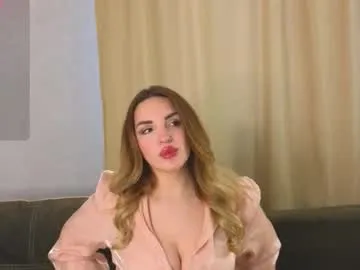 temptvine — GOAL: bite my lips [22 tokens remaining] Hi, my name is Briena. I'm from Lithuania. My dream is to get 25 likes. #milf #bigass #bigboobs #lovense #natural