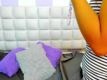 teresasroom_ — Hi, guys! we're going to have fun, I'm really hot - Multi-Goal :  Dance and suck dildo #lovense #redhair #squirt #glasses #anal