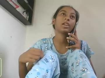 the_right_girl on Chaturbate 