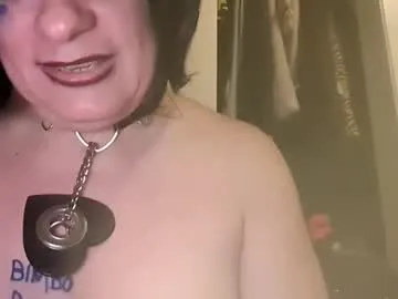 Chaturbate traphouseslutbunny4fun is Freechat traphouseslutbunny4fun — Cloud Castle! GOAL: 2000 @ GOAL: Toy show with clouds # dopewhore #clouds #parTy #shemale #trans #mtf #slut #smoke