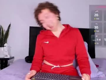 victoria_qq — HELLO TODAY   #lovense #bigdick #anal [111 tokens remaining]