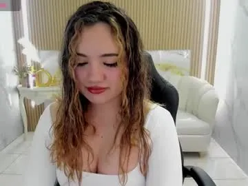 violeta_sub — GOAL: DOGGY STYLE + ANAL PLUG [200 tokens remaining] make my nipples vibrate #daddy #submissive #pantyhose #spit #slave