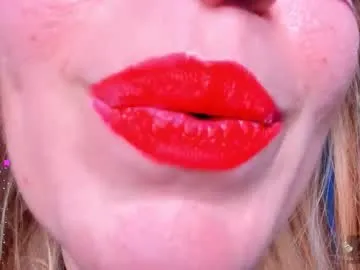 vip_juicy —  I will take your heart  #mistress  #slave #feet # latex #tall # bbw #bigboobs # bigbelly # bigass # nylon # heels