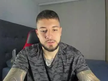 vyxen_ — Take my CUM just for U! #slave #feet #straight #uncut #master [793 tokens remaining]