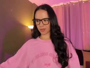 zaradulce — Squeeze tits    Tips fav 22-33-69-111 [98 tokens left] #18 #cum #cute #daddy #deepthroat