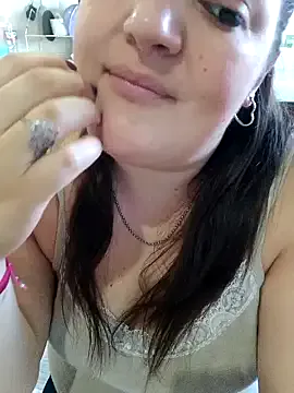 StripChat 69_less is Freechat 69_less — Muestra vagina la rubia