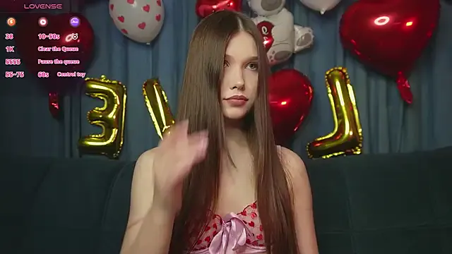 StripChat _Eva_Lee is Freechat _Eva_Lee — Tease tits close up