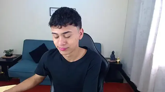 Alancum7 on StripChat